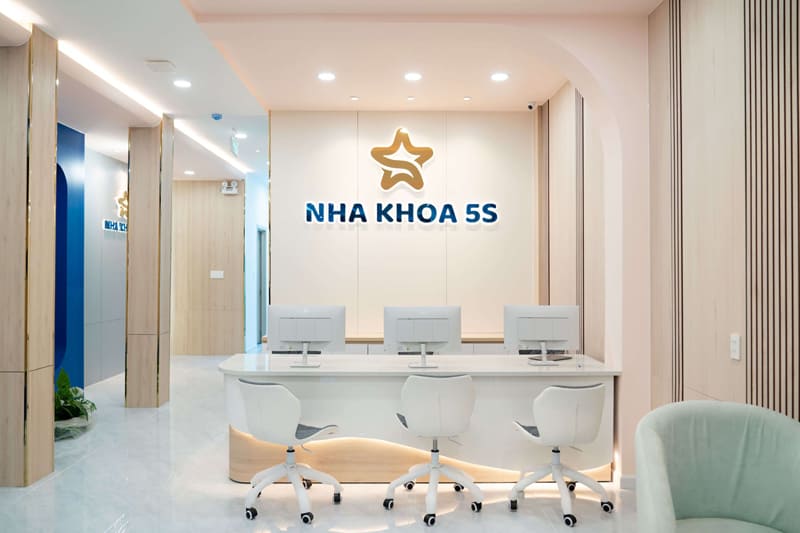 khu lễ tân nha khoa